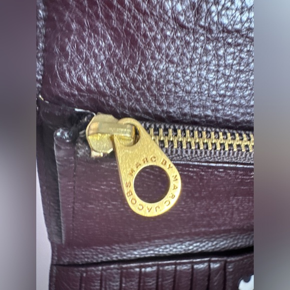 Marc by Marc Jacobs Classic Q Trifold Burgandy Pebbled Leather Long Wallet - Picture 12 of 12